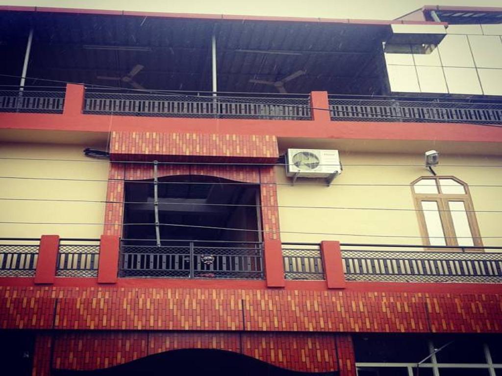 Hotel Jan Jan Tak Dehradun Exterior foto